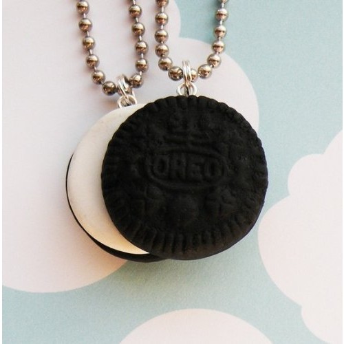 Tokens Of Friendship You Need To Buy For Your Bff Right Now Musely