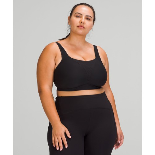 Fabletics No-Bounce High-Impact Sports Bra in Black, Athletic, Small